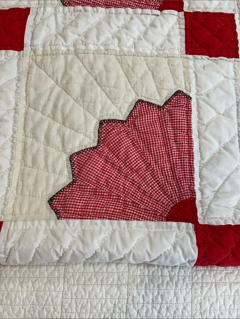 Quarter Fan Vintage Handmade Red White Gingham Patchwork Quilt - Picture 5 of 7